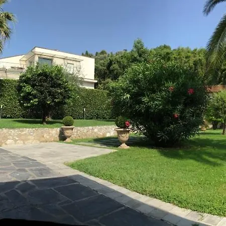 Spazio D'arte Relais Maison d'hôtes Pietrasanta