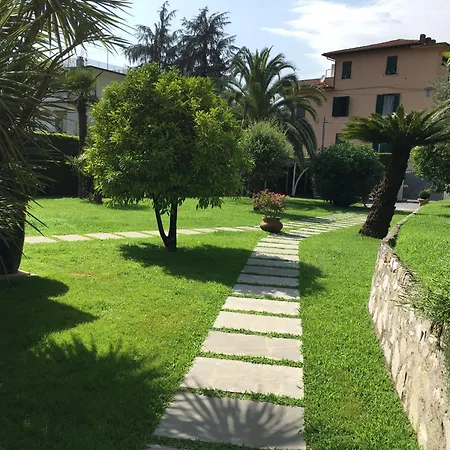 Spazio D'arte Relais Pietrasanta