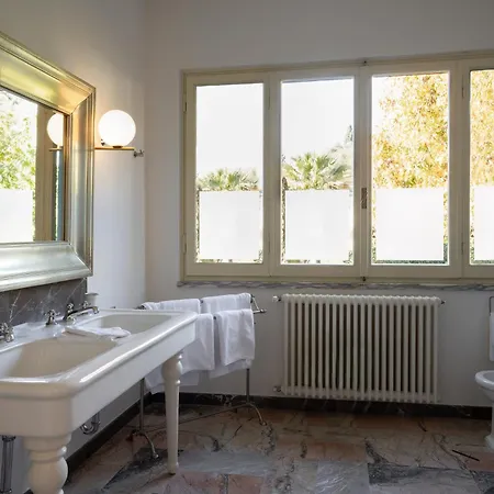 Spazio D'arte Relais Maison d'hôtes Pietrasanta